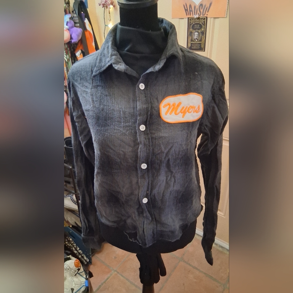 Spirit Halloween Michael Myers Button Up Flannel